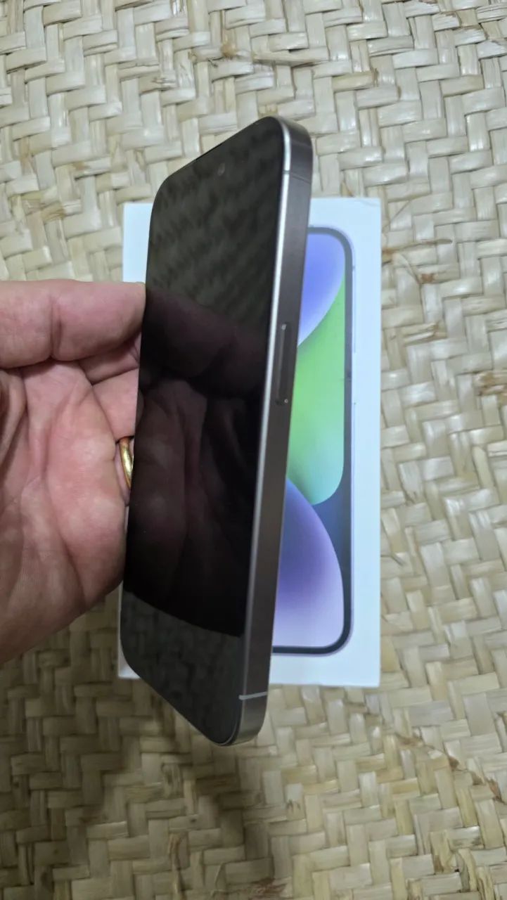 Iphone 15 Pro - 512GB - Foto 4