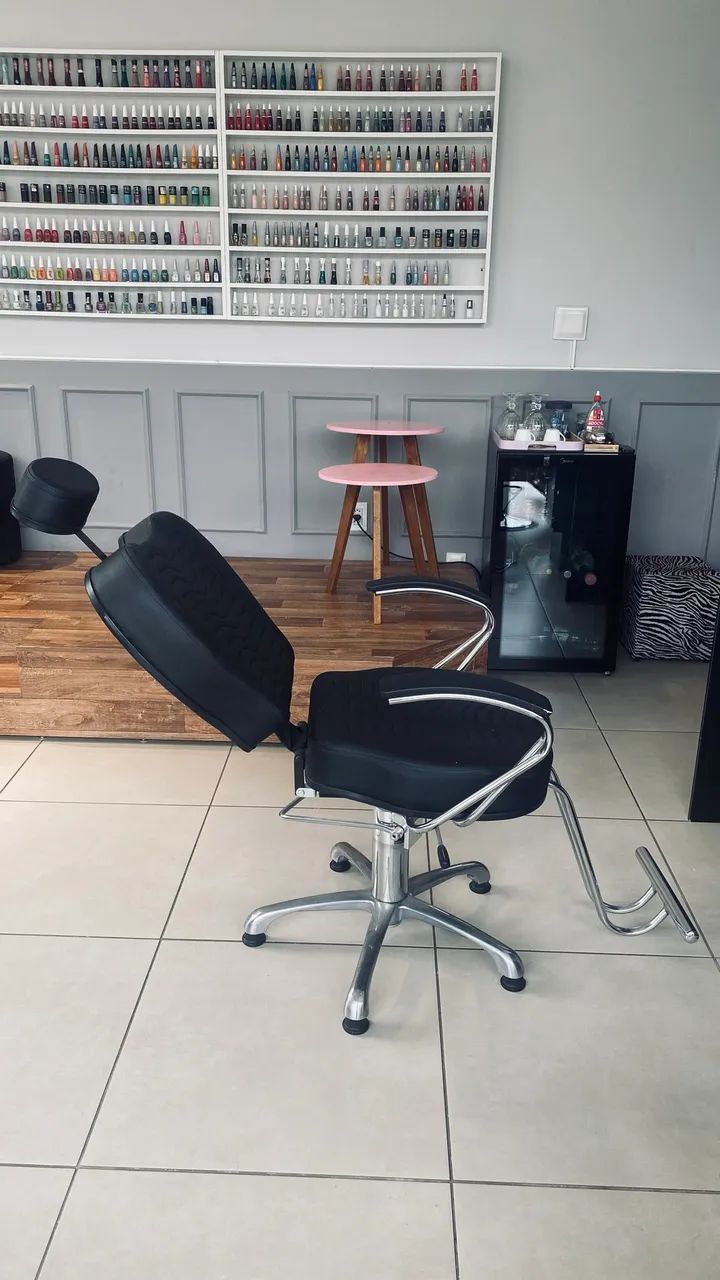 Poltrona para salão de beleza / barbearia  - Foto 2