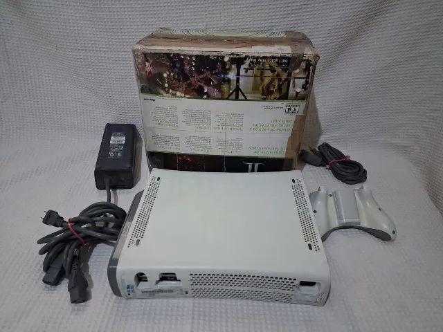 xbox 360 arcade na caixa com hd LT 2.0 - Foto 4
