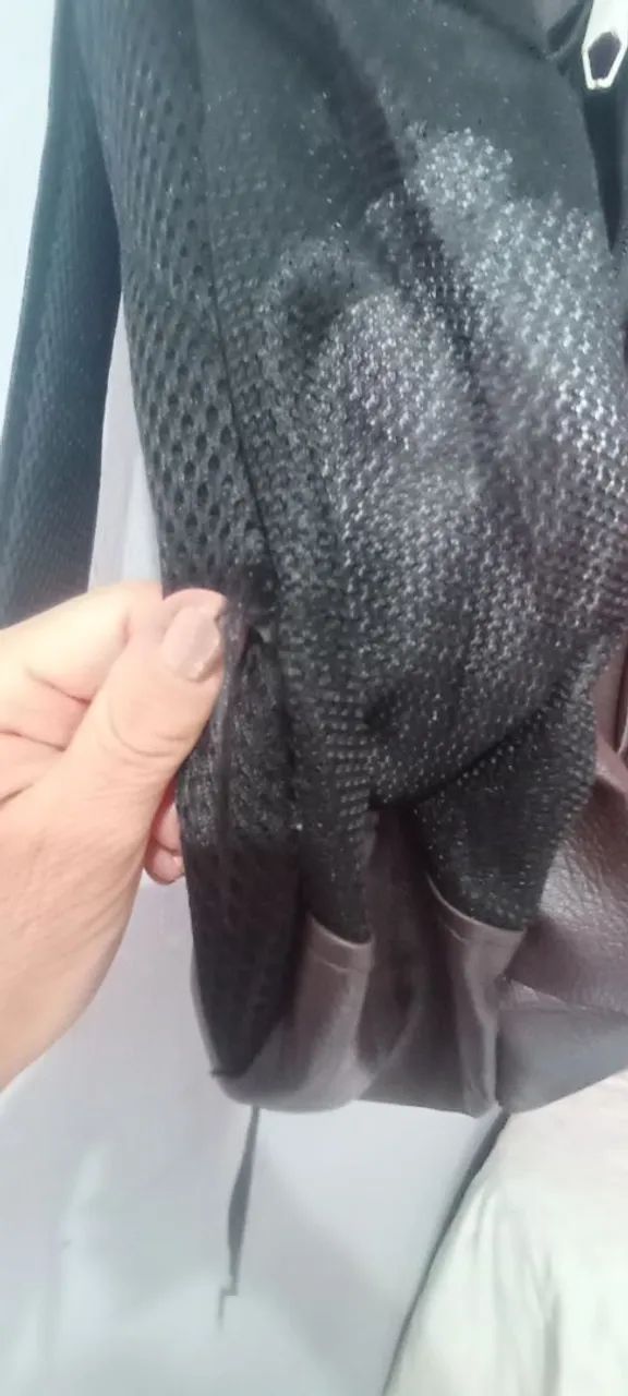 MOCHILA DE COSTA COURO USADO - Foto 2