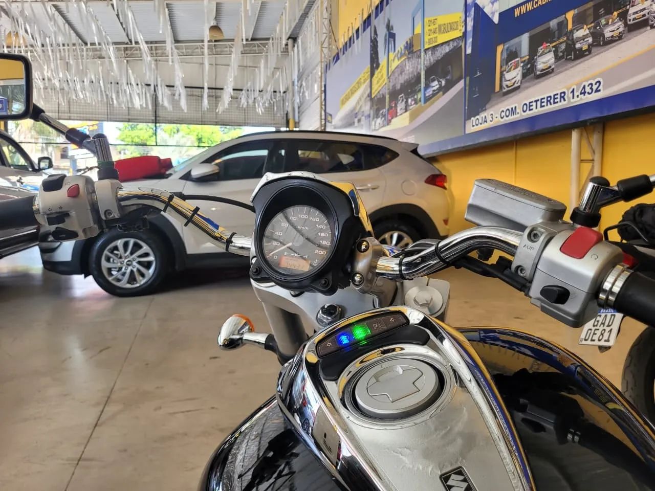Suzuki BOULEVARD M800 - Foto 5