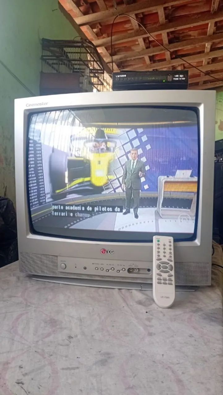 Tv de tubo LG 20 polegadas com conversor  - Foto 4