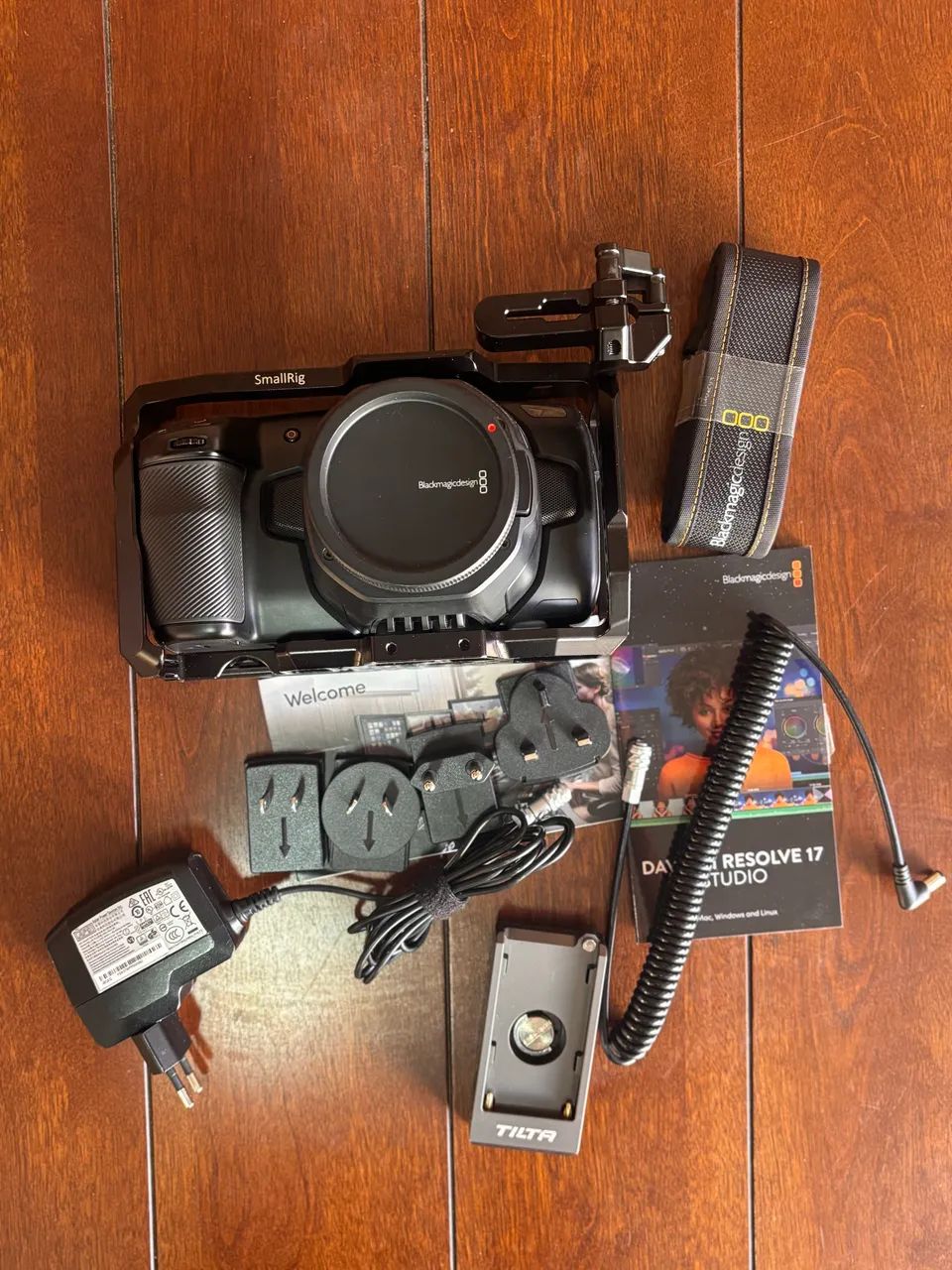Blackmagic pocket 6K + cage + acessórios  - Foto 3