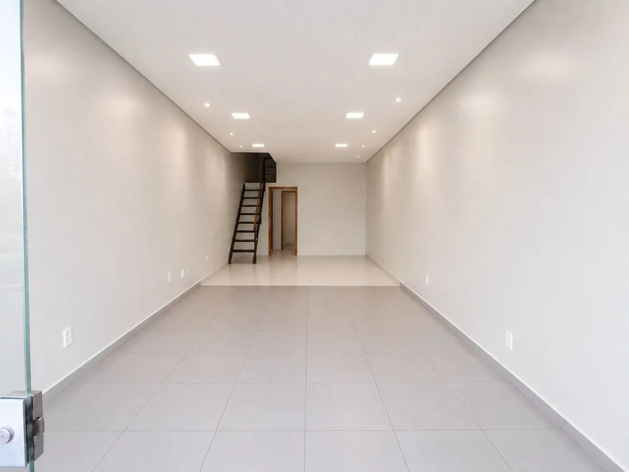 Ponto Comercial área Térrea  - Foto 4