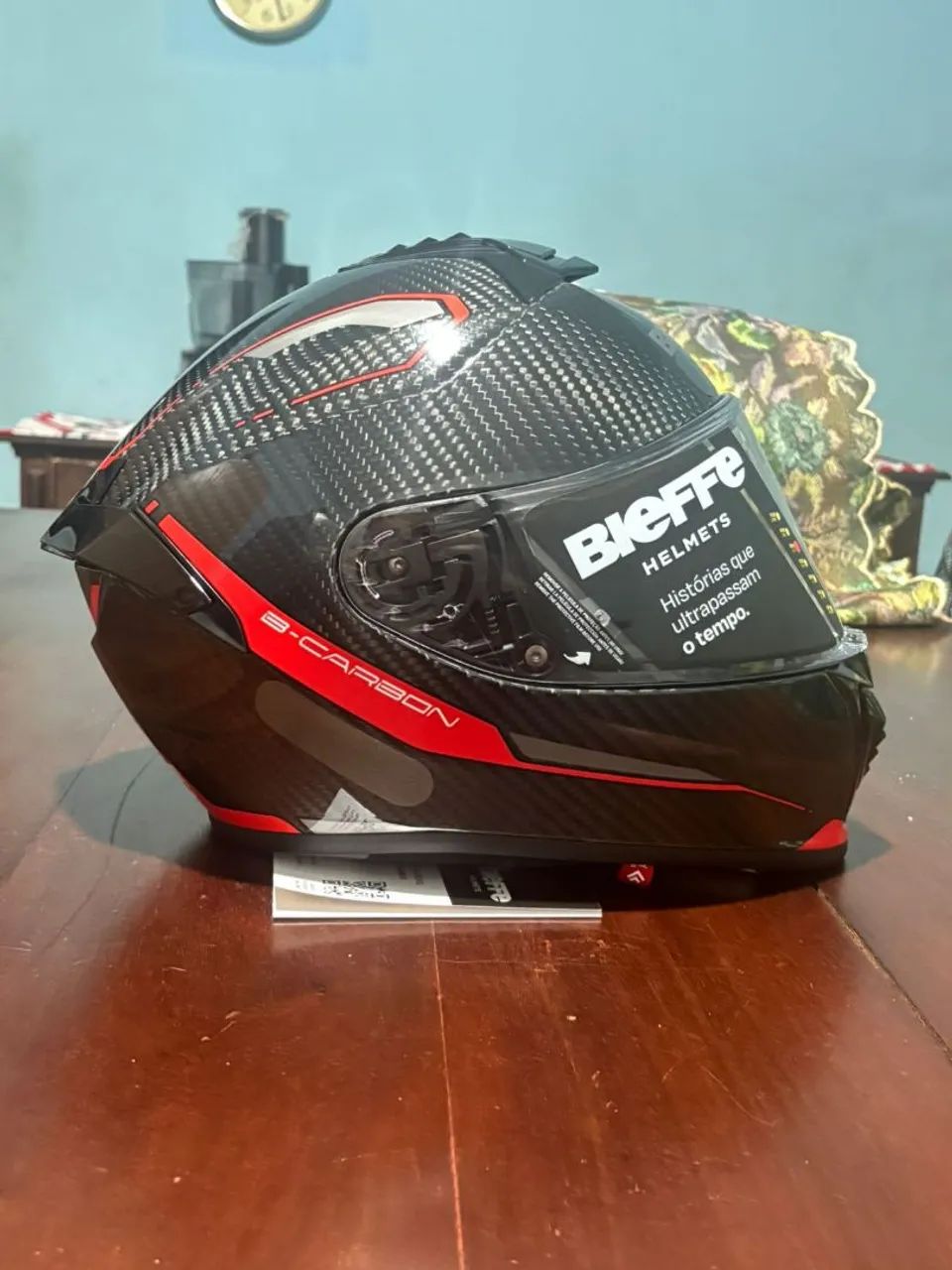 Capacete NOVO Bieffe B Carbon tam 56 em fibra de carbono! nunca usado