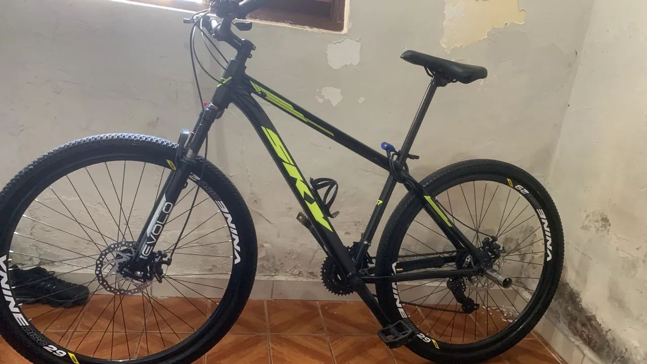 Bike semi nova aro 29