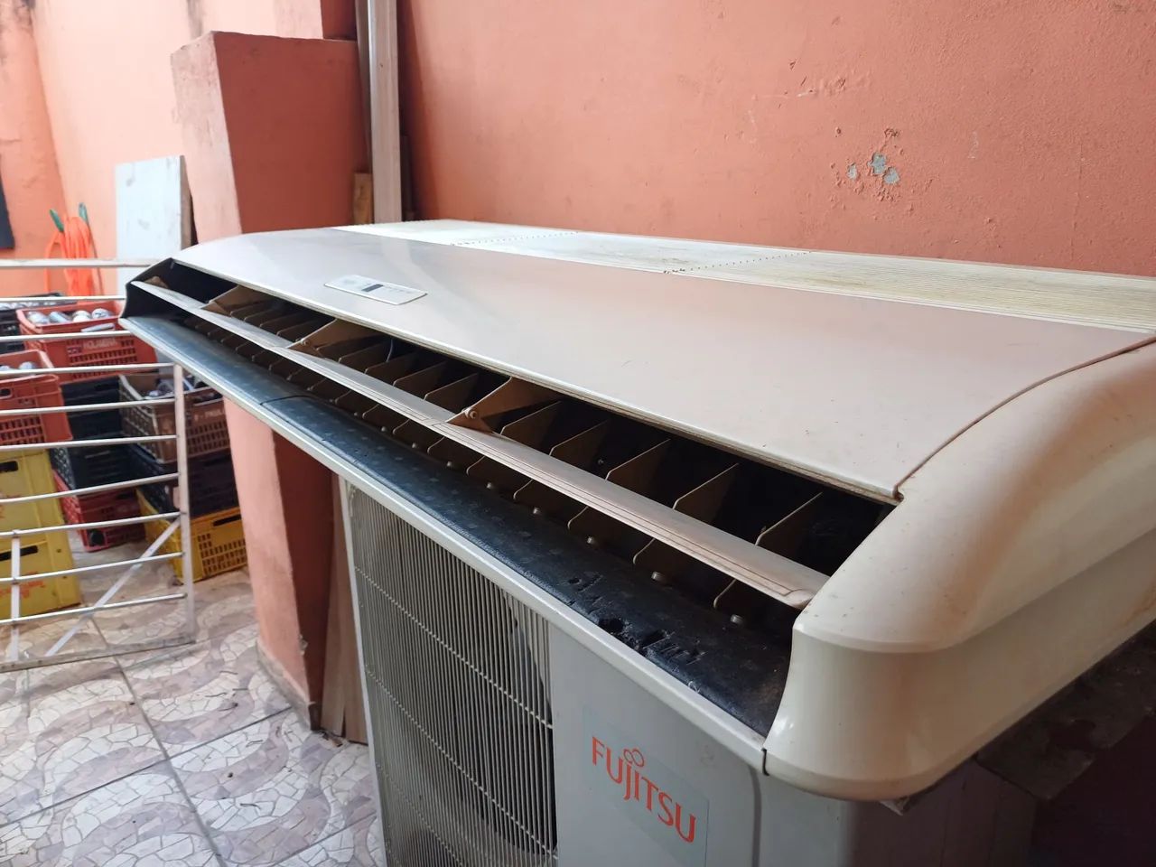 Ar condicionado fujitsu 39.000 btus - Foto 3