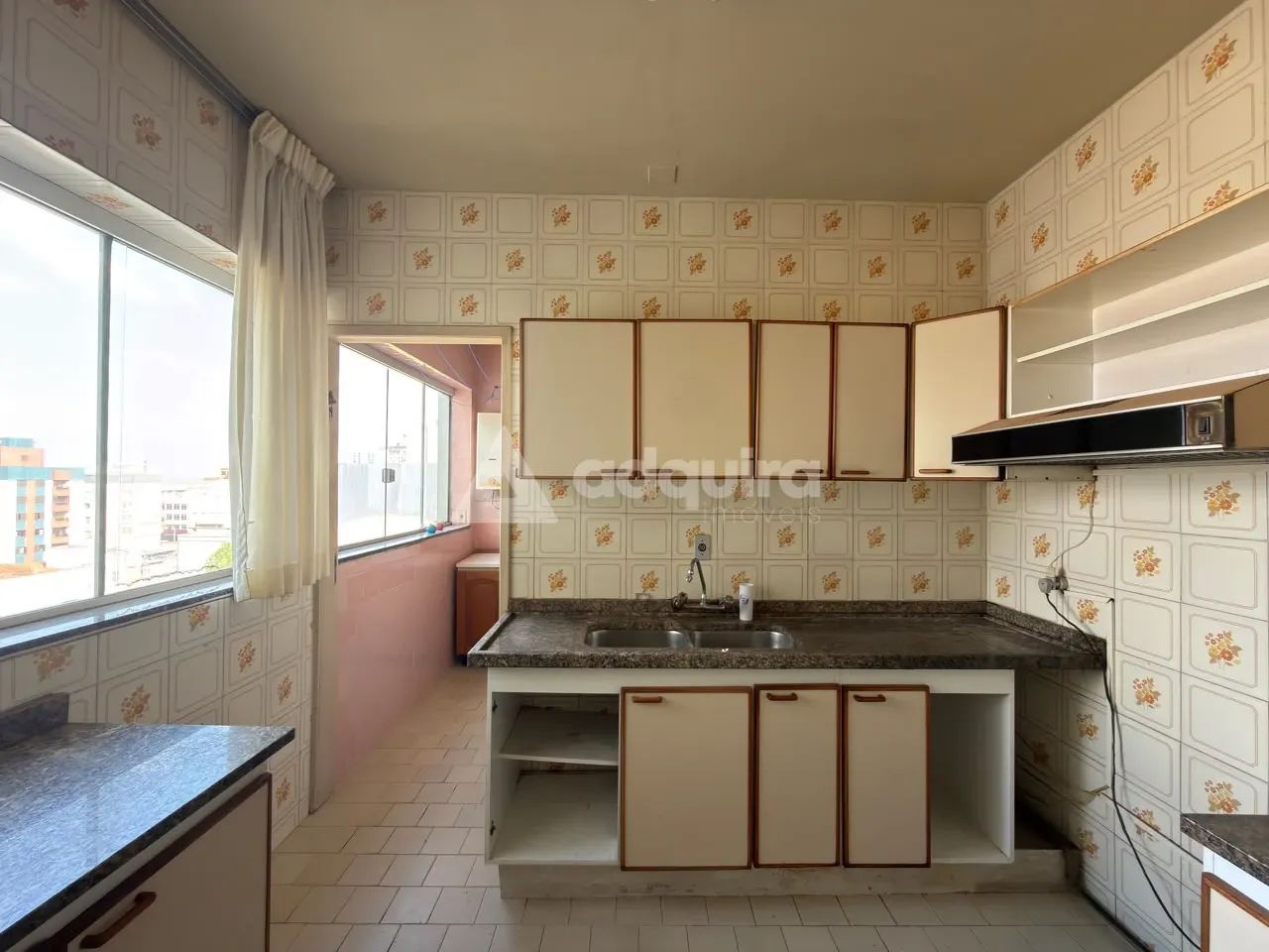 Amplo Apartamento de 3 Quartos no Centro de Ponta Grossa - Foto 4