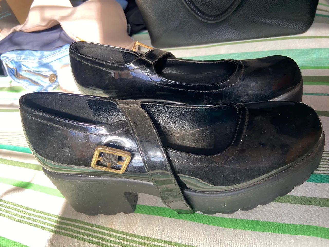 Sapato k-popper novo 