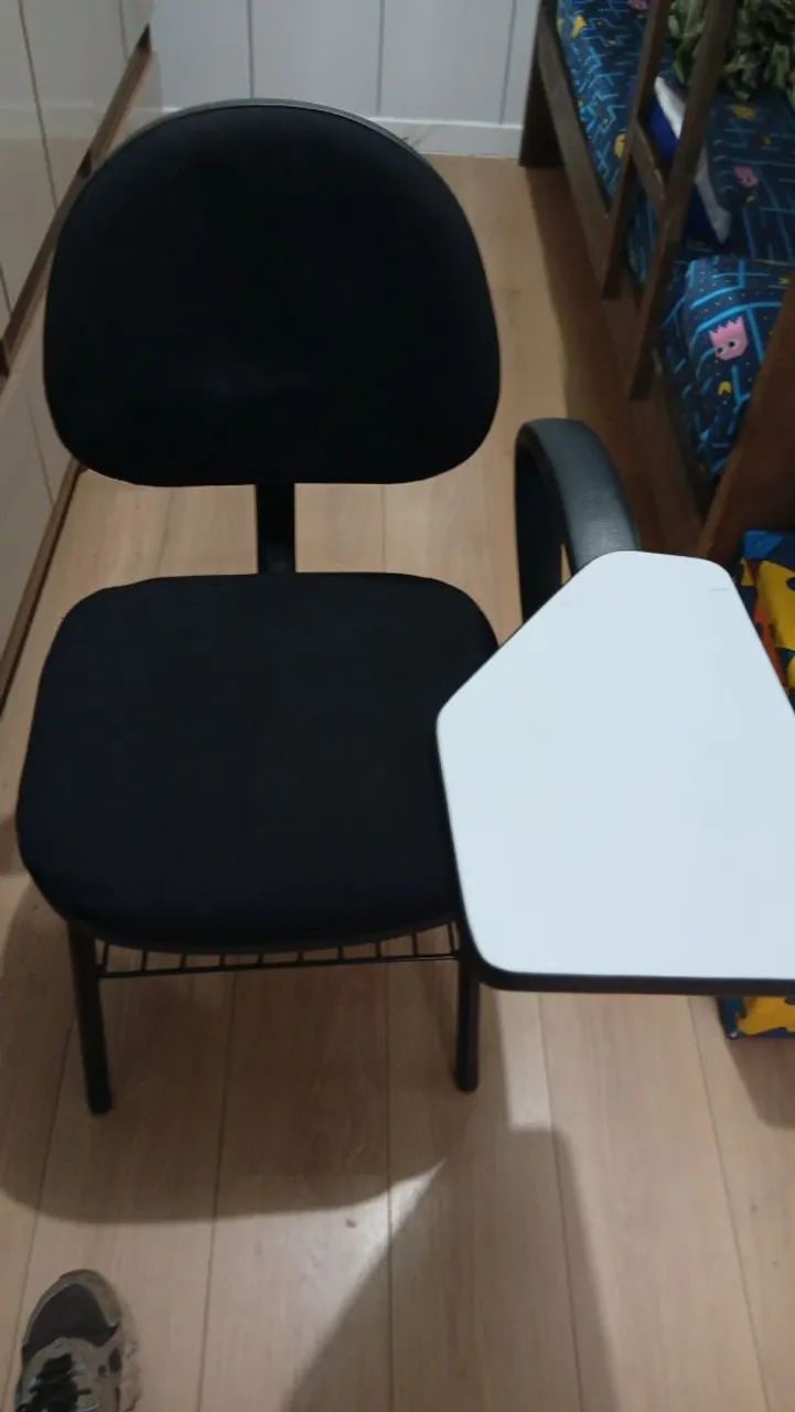 Cadeira com apoio escrever - Foto 2