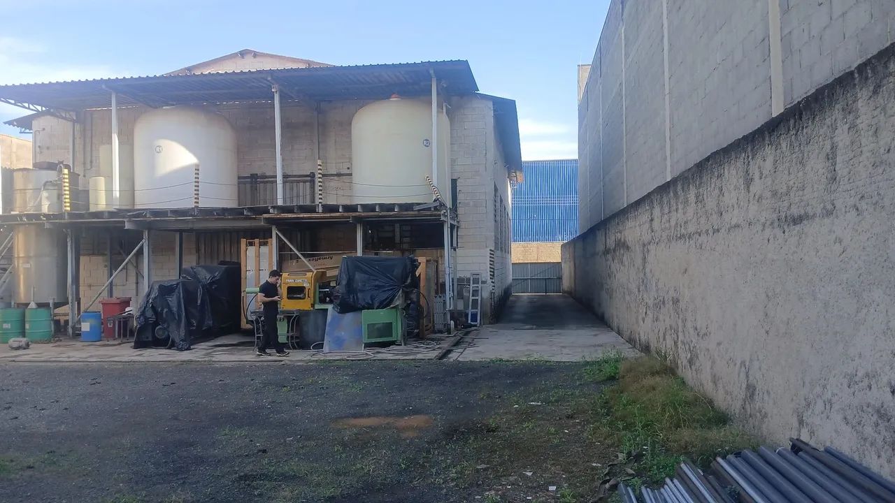 Barracão Industrial vendo - Foto 4