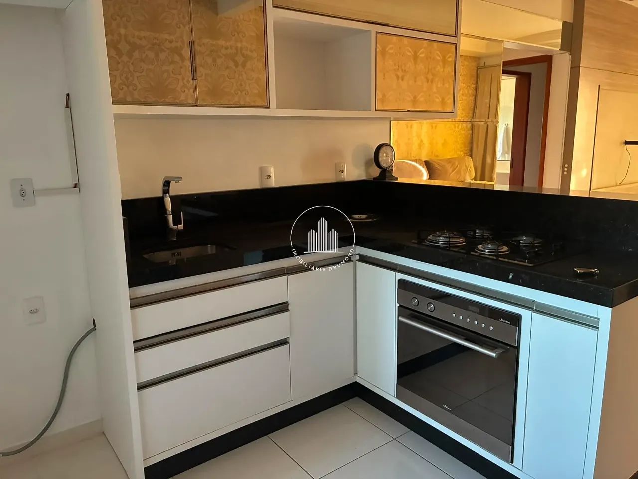 Apartamento 3 Quartos com 1 Suíte e 77m² - Fundos - EST - Foto 3