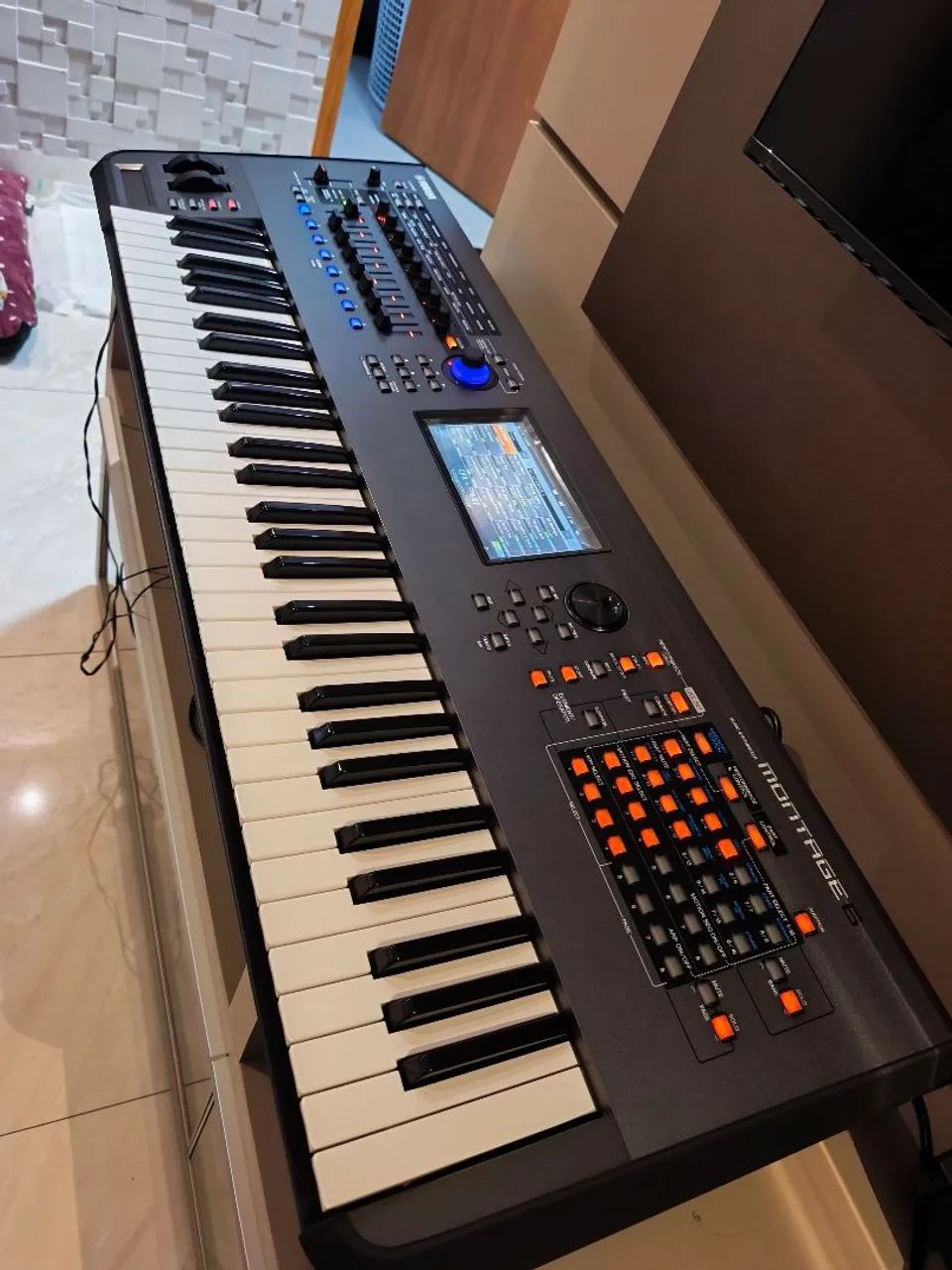 Yamaha Montage 6 zero  - Foto 2