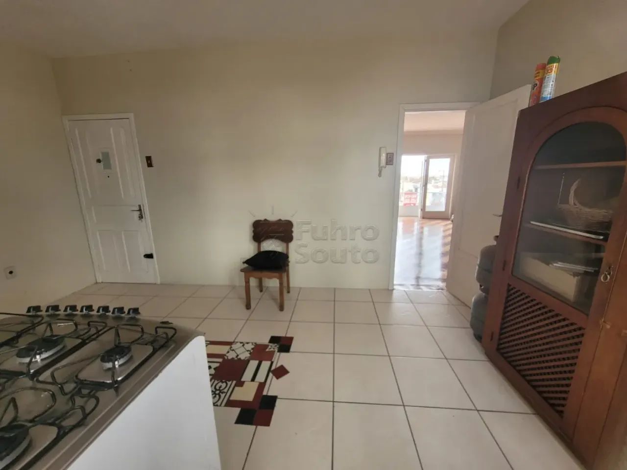 Apartamento de 3 dormitório com garagem no centro de Pelotas - Foto 5