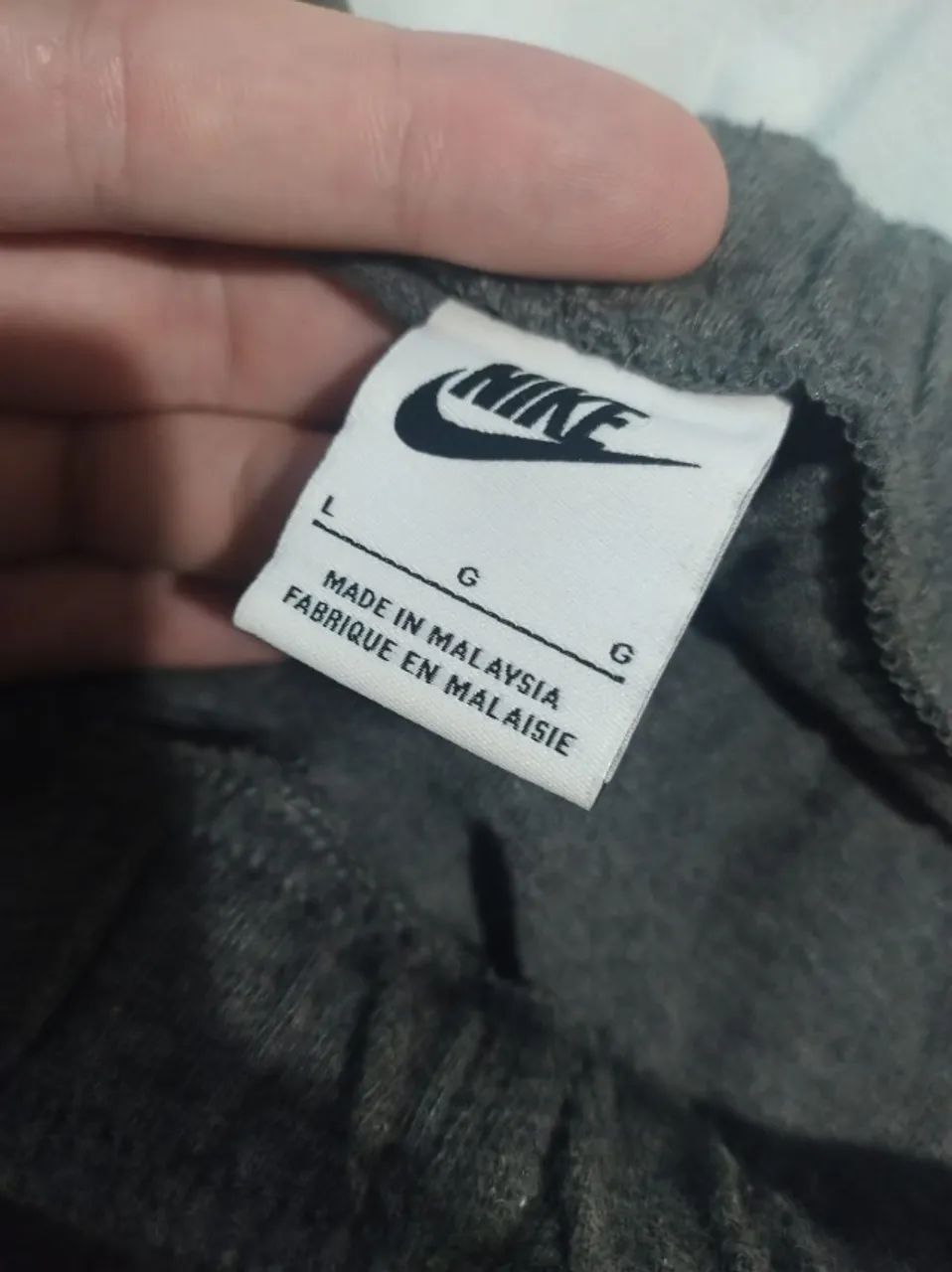 Bermuda cinza escuro nike - Foto 4