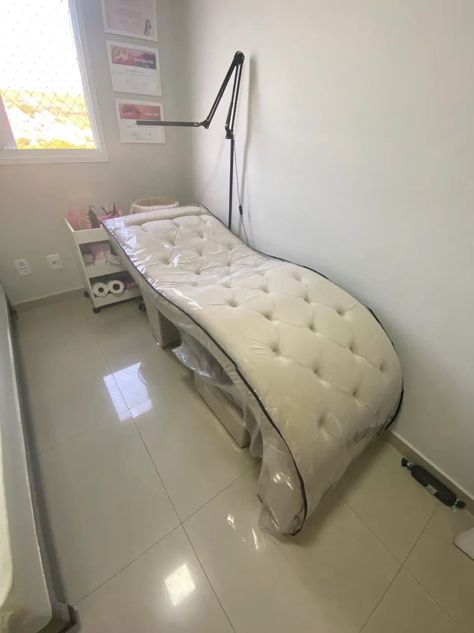 Vendo maca estofada para estética  - Foto 4