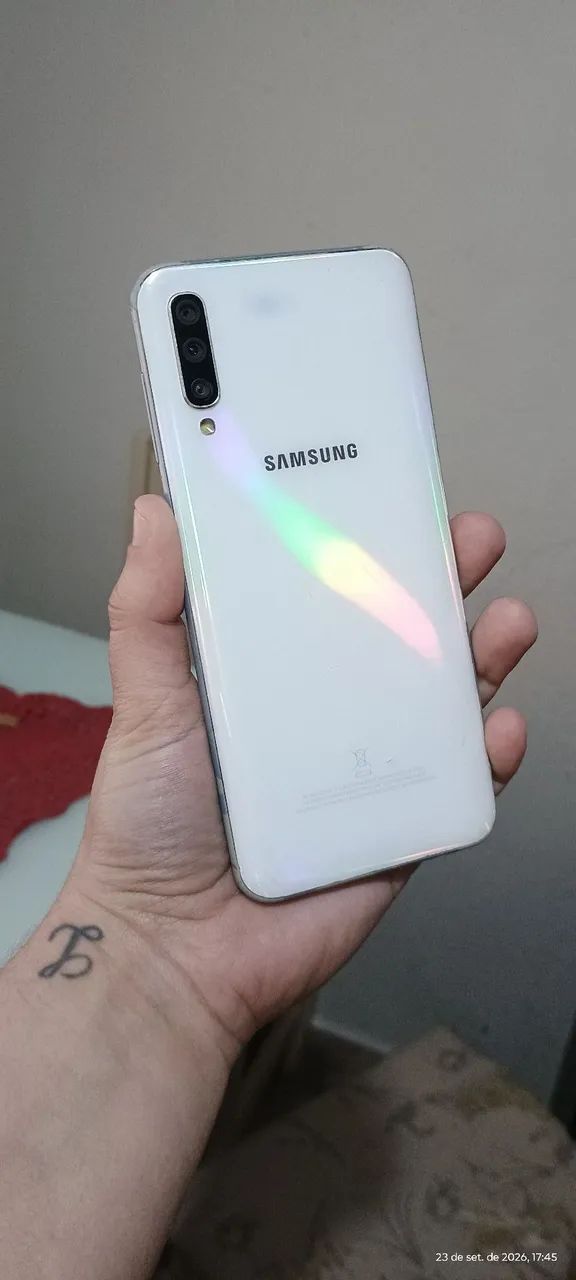 Samsung A50
