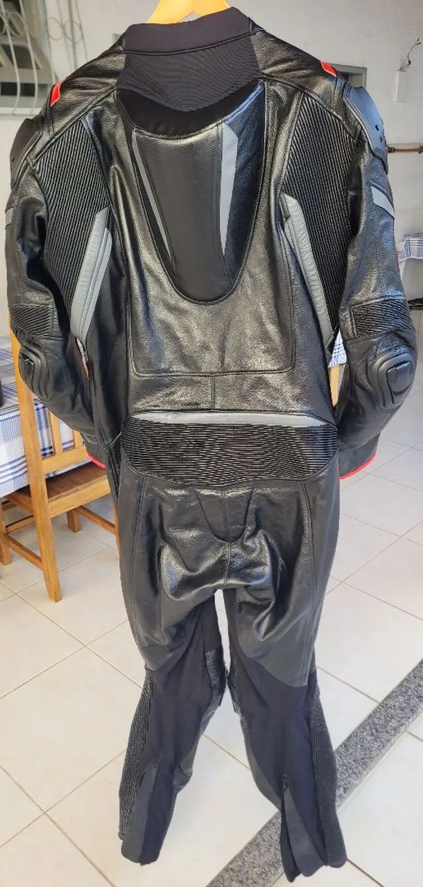 Macacão Couro - Não usado - Foto 2