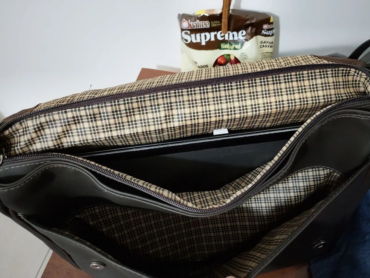 Notebook Bolsa de Couro Marrom  - Foto 5