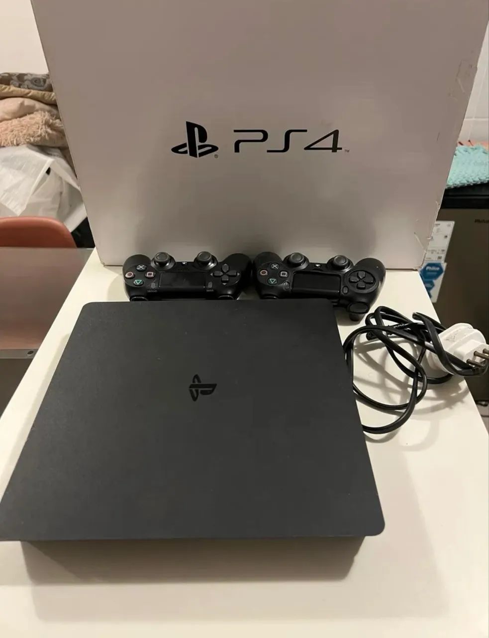 PS4 SLIM 1TB NA CAIXA 
