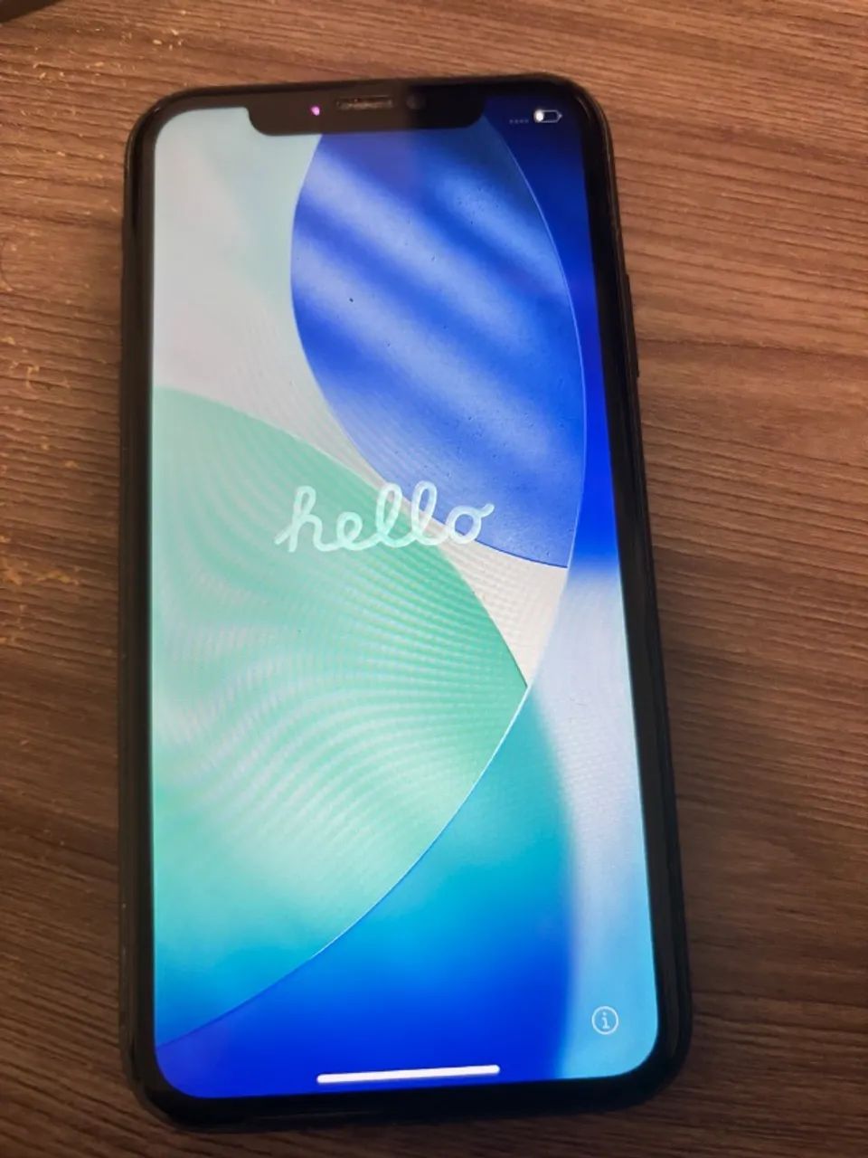 Iphone 11 64 Gb com Saúde da Bateria em 75