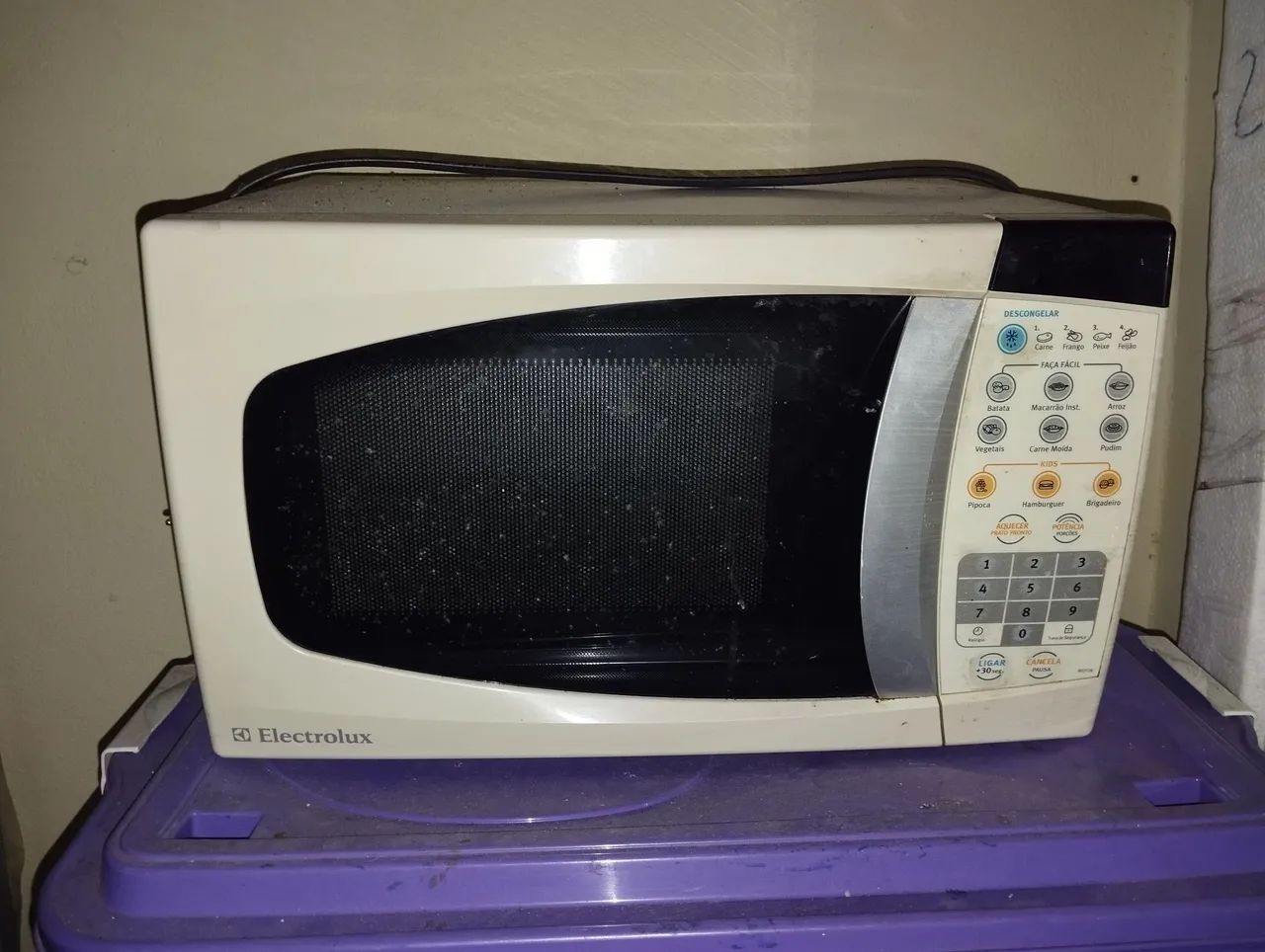 Micro-ondas Electrolux 28 l