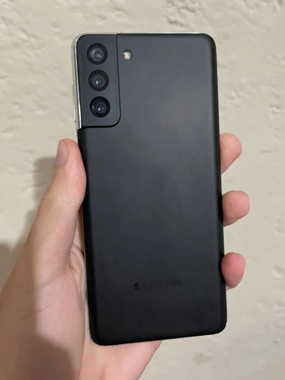 Samsung s21 plus 