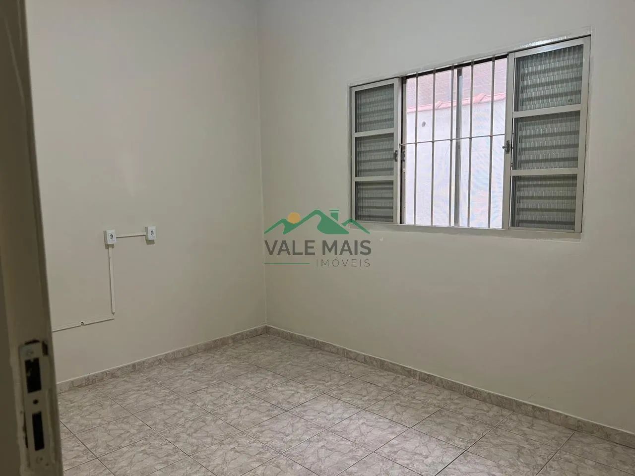 Casa com piscina em Nova Guará, Guaratinguetá - Foto 4