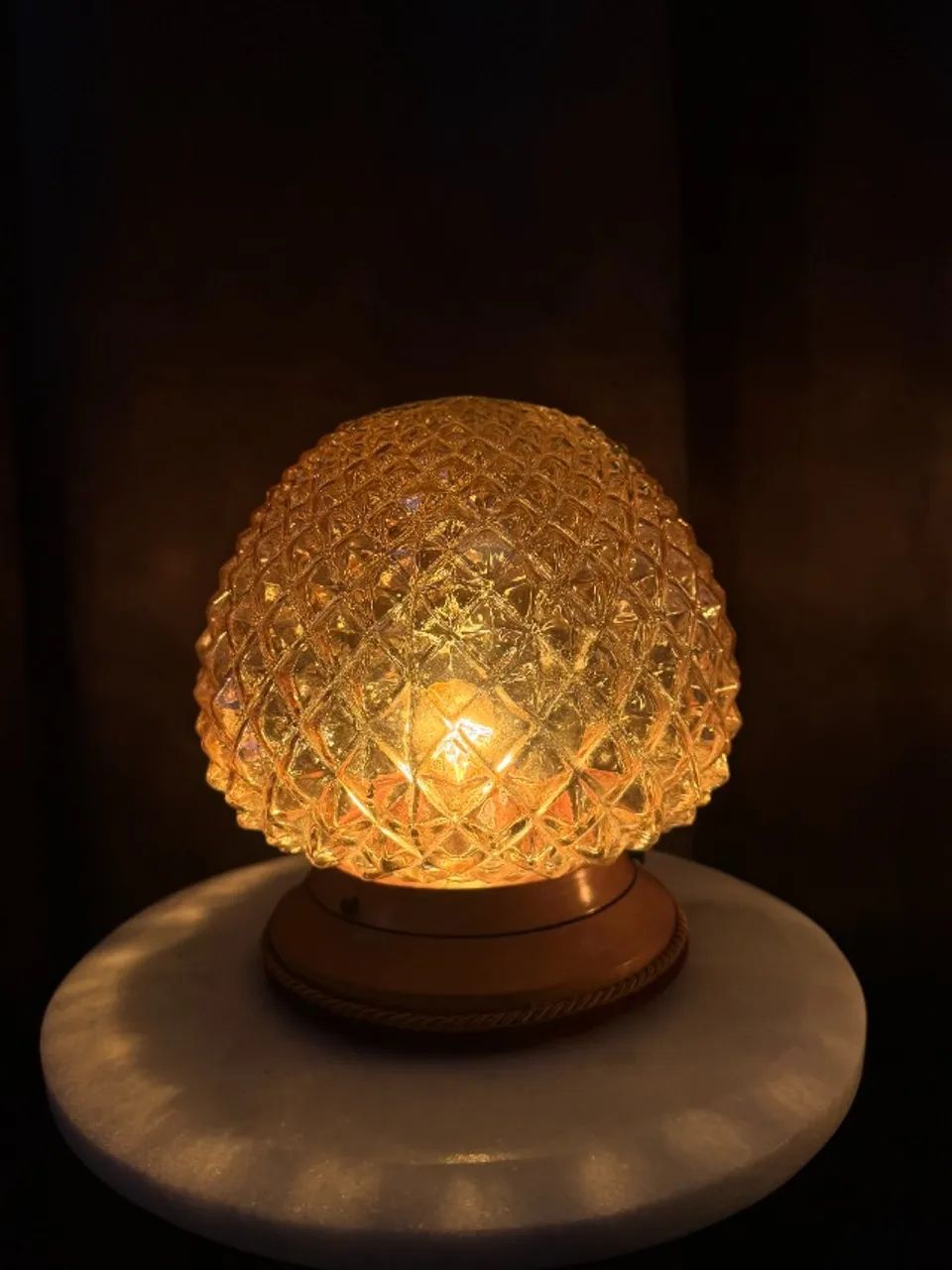 Par de Luminárias Vintage Cúpula Bico de Jaca Âmbar - Estilo Clássico - Foto 2