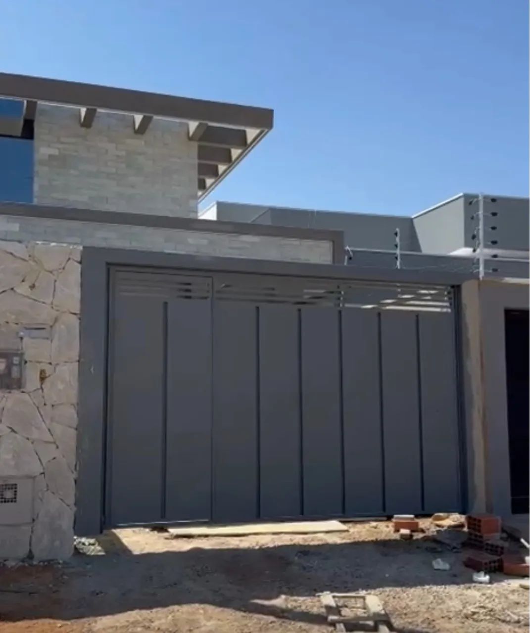 Vendo casa na 1503 sul