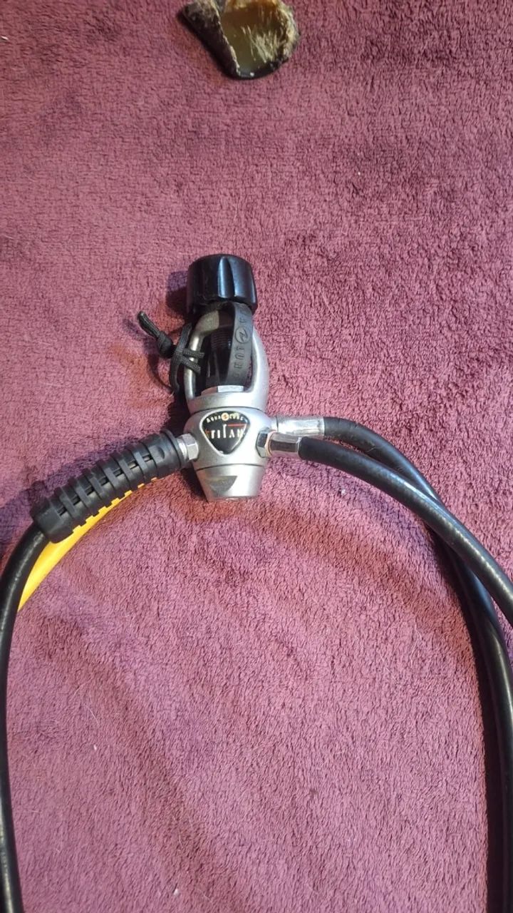 Conjunto reguladores Aqua Lung TITAN - Foto 4