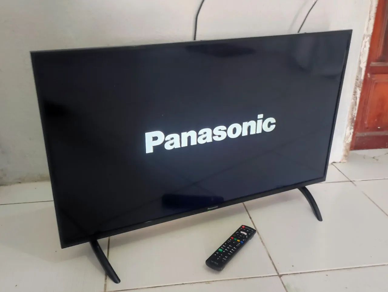 Tv 40 Panasonic smart modelo novo  - Foto 2