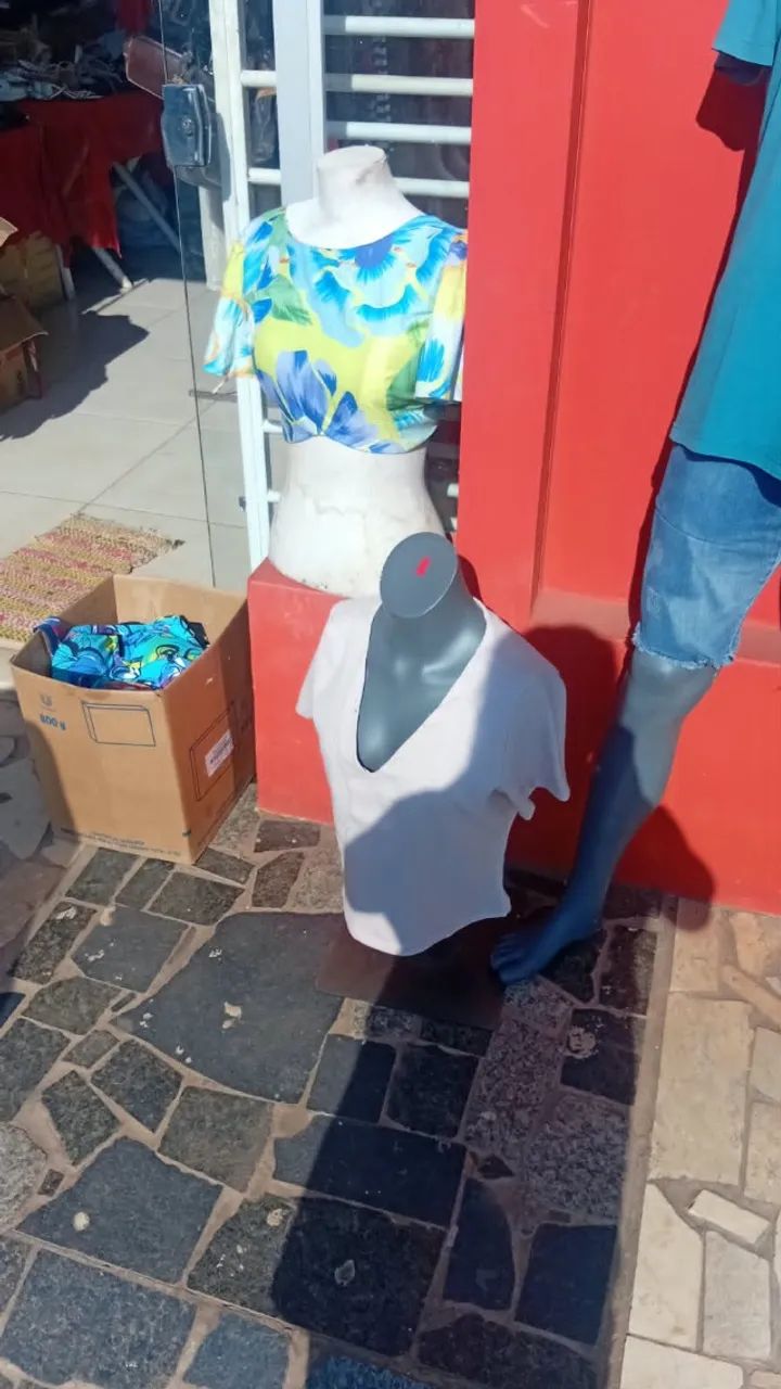 Lote de roupas usadas - Foto 3