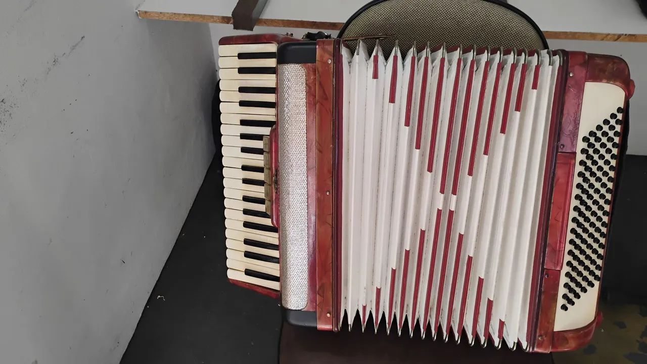 Acordeon Scandalli Italiana 