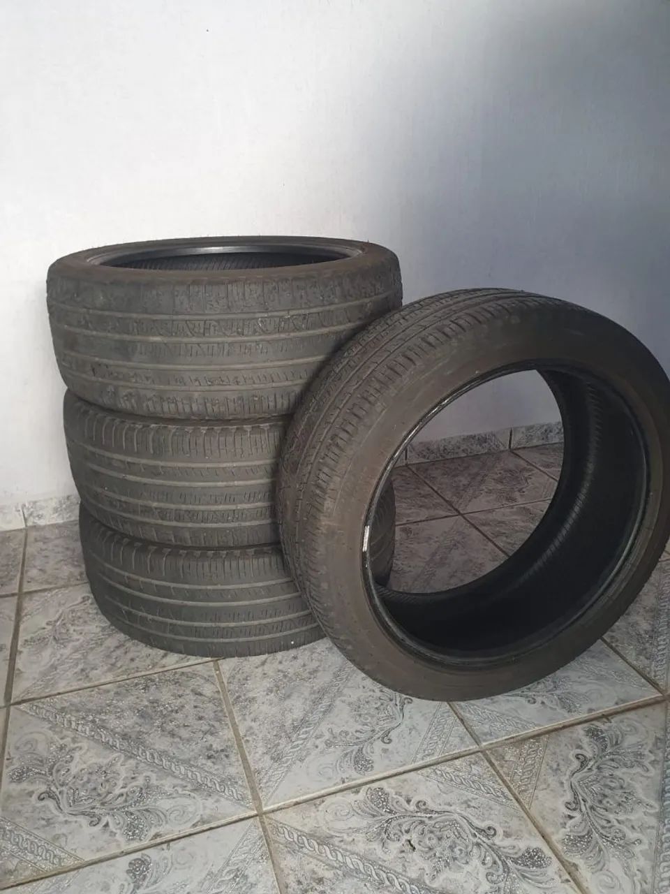 4 Pneus pirelli aro 19