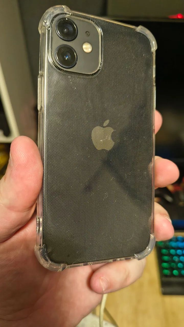 Vendo iPhone 12 Mini 128GB na cor preta - Foto 2
