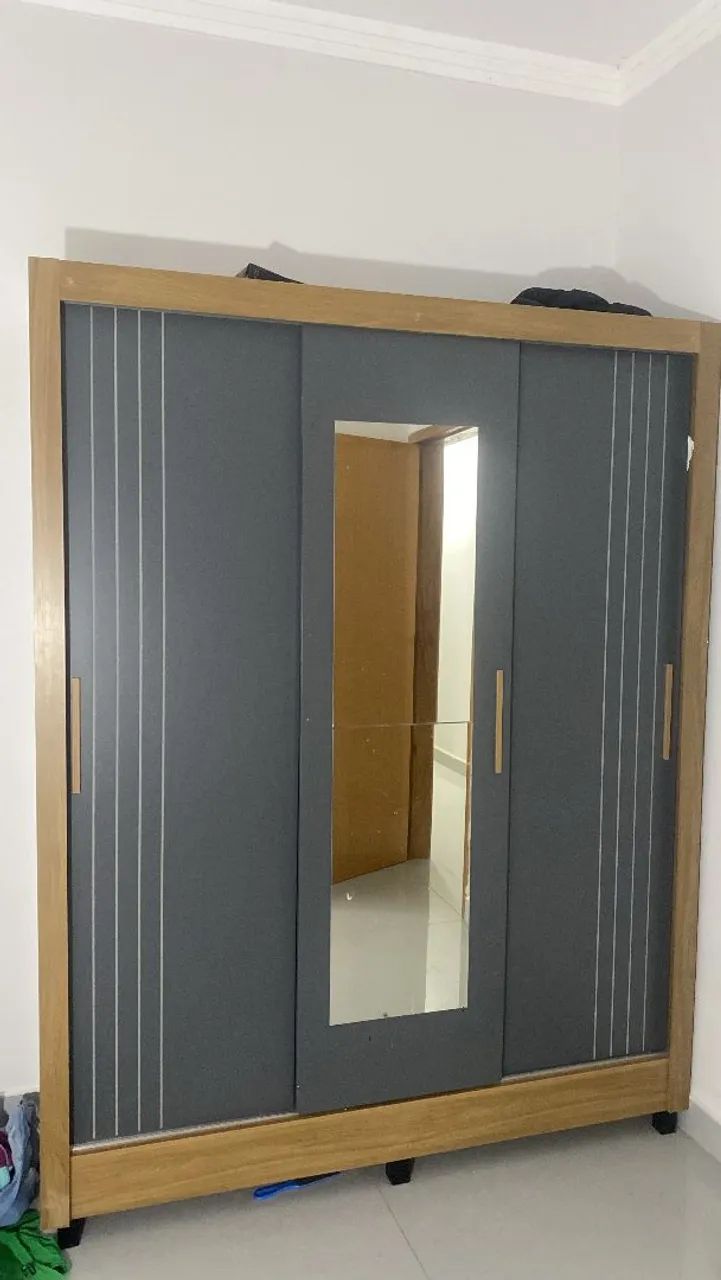 GUARDA ROUPA SOLTEIRO 