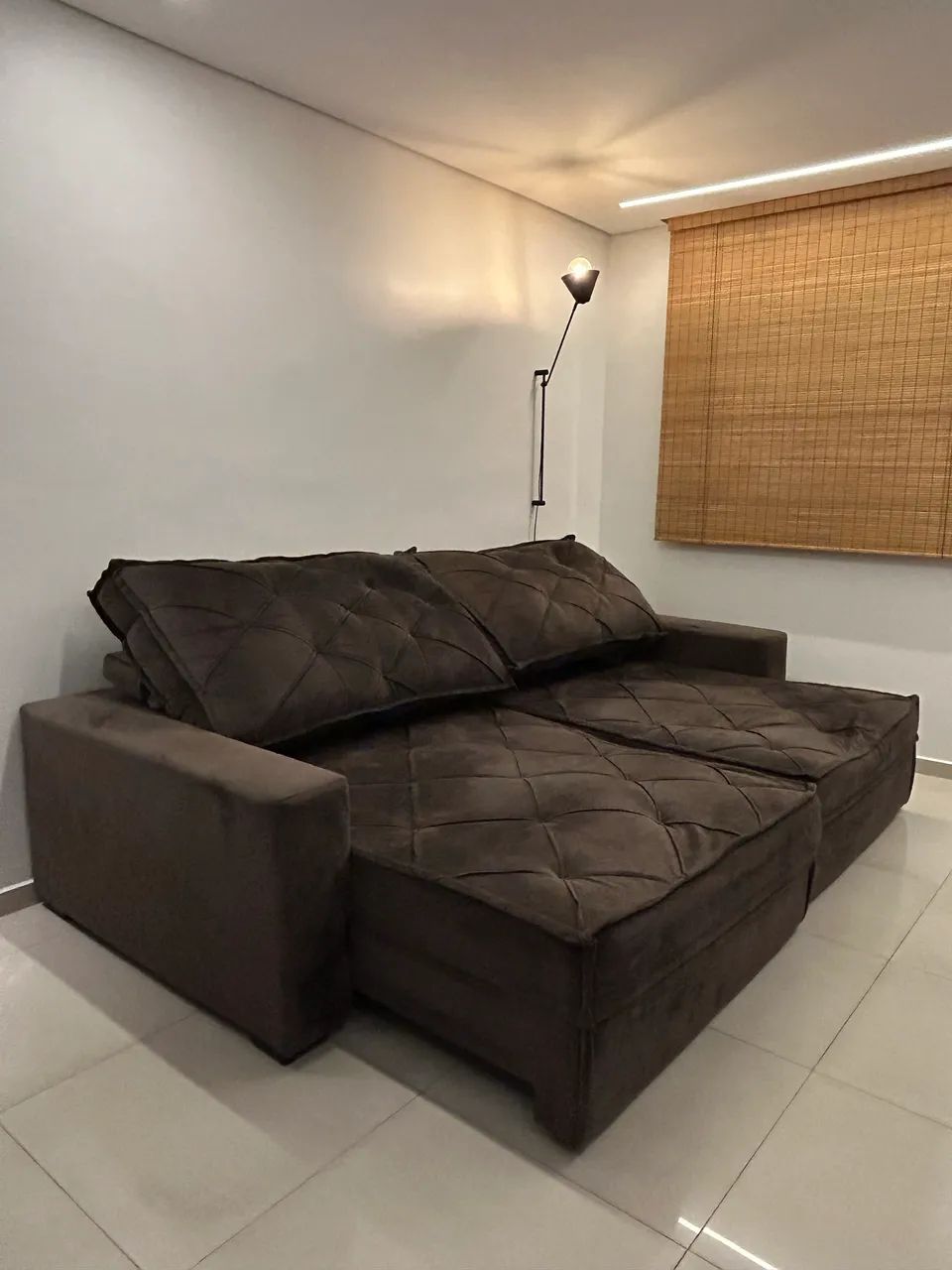 Sofá suede retrátil - Foto 3