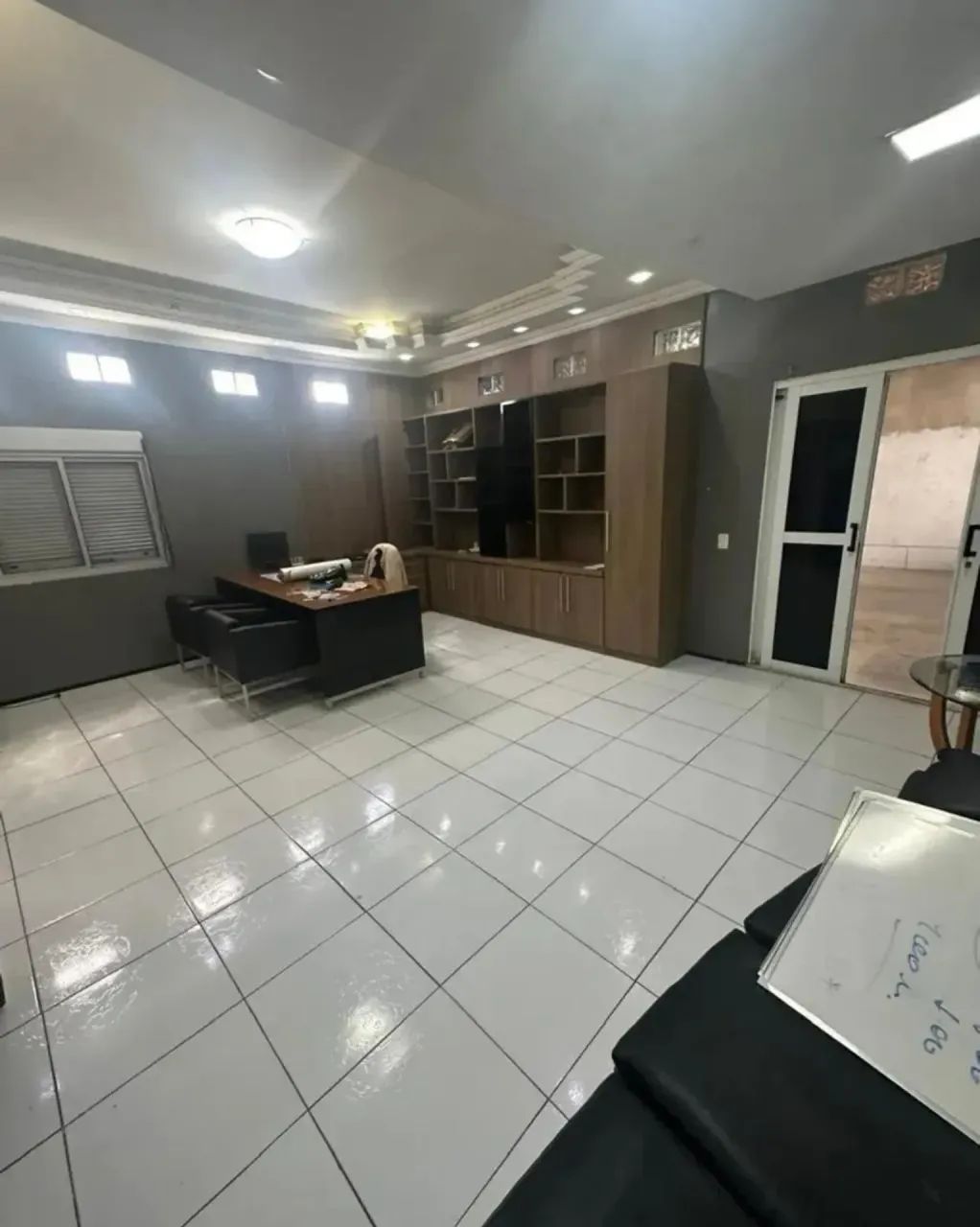 ALUGO AMPLO PONTO COMERCIAL NO CENTRO DA CIDADE - Foto 4