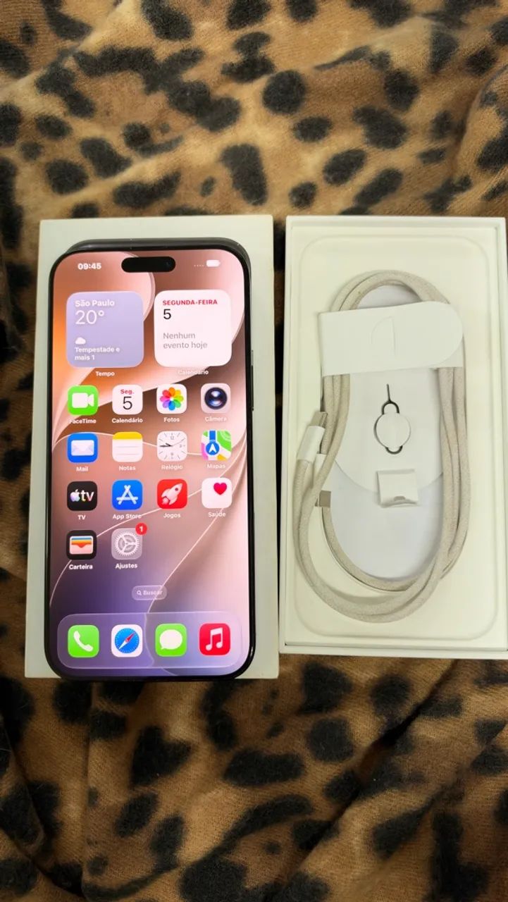 Iphone 16 pro max 256 - Foto 2