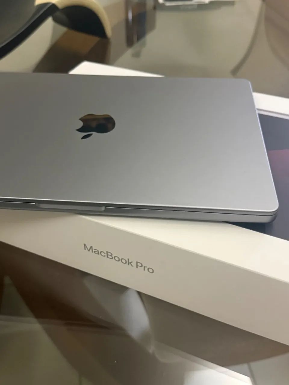 MacBook Pro 14