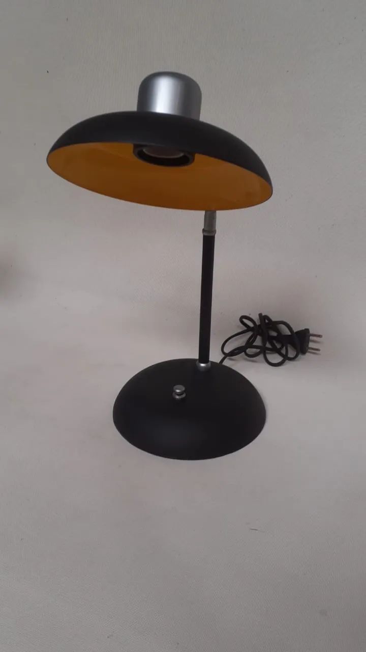 Luminária de mesa