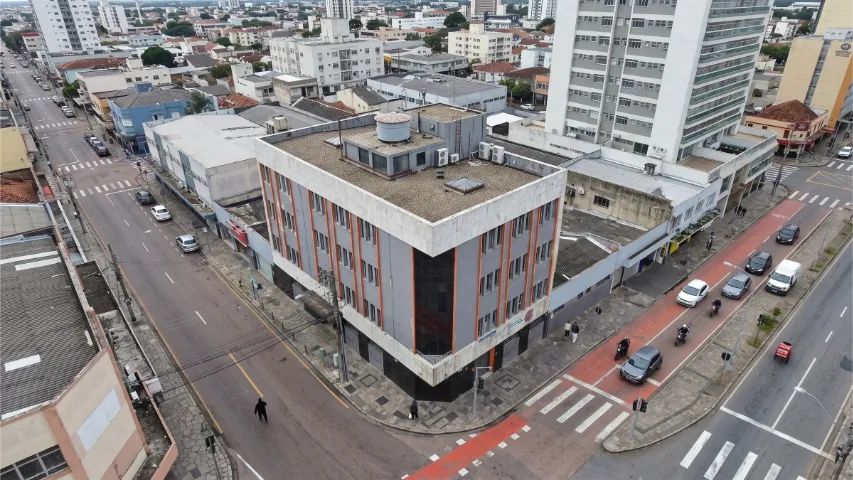 Prédio Comercial de Esquina com 1.000 m² na Av. Sete de Setembro - Foto 2
