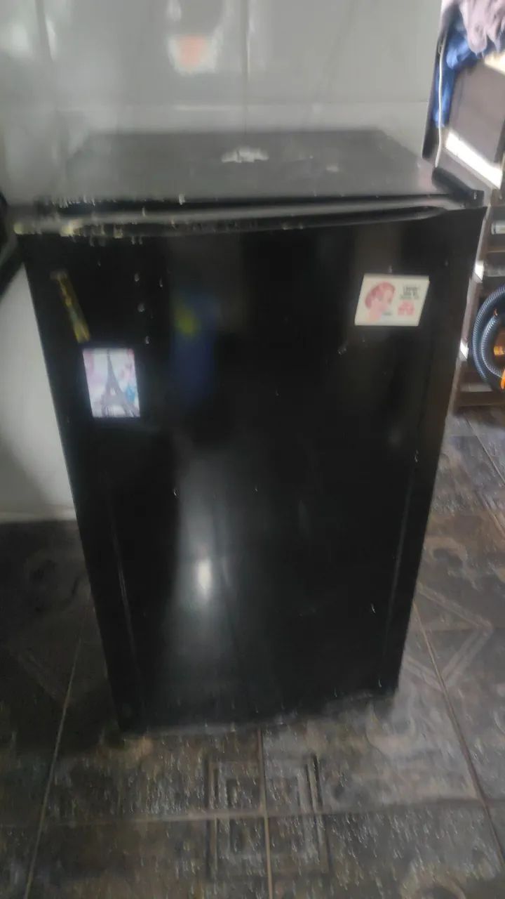 Frigobar Eletrolux 