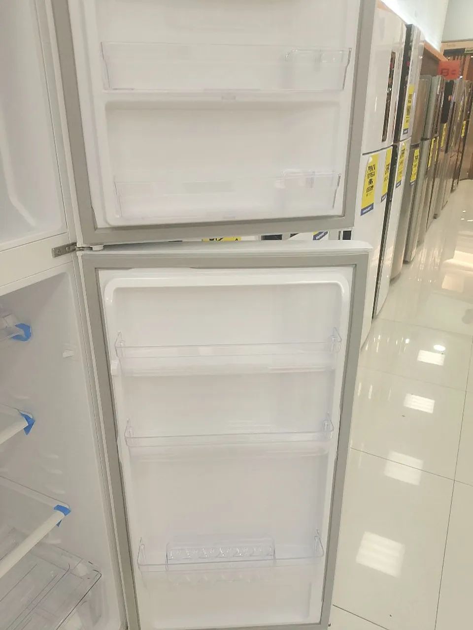 Geladeira 380L Eletrolux branca nova  - Foto 5