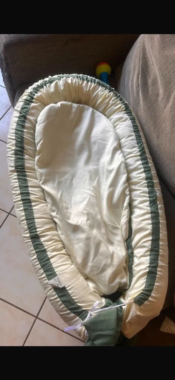 Ninho redutor com mosquiteiro + almofada amamentação