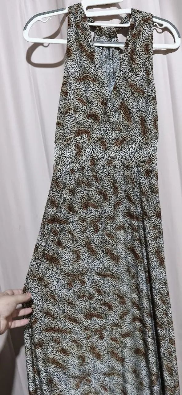 2 vestidos por 60$
