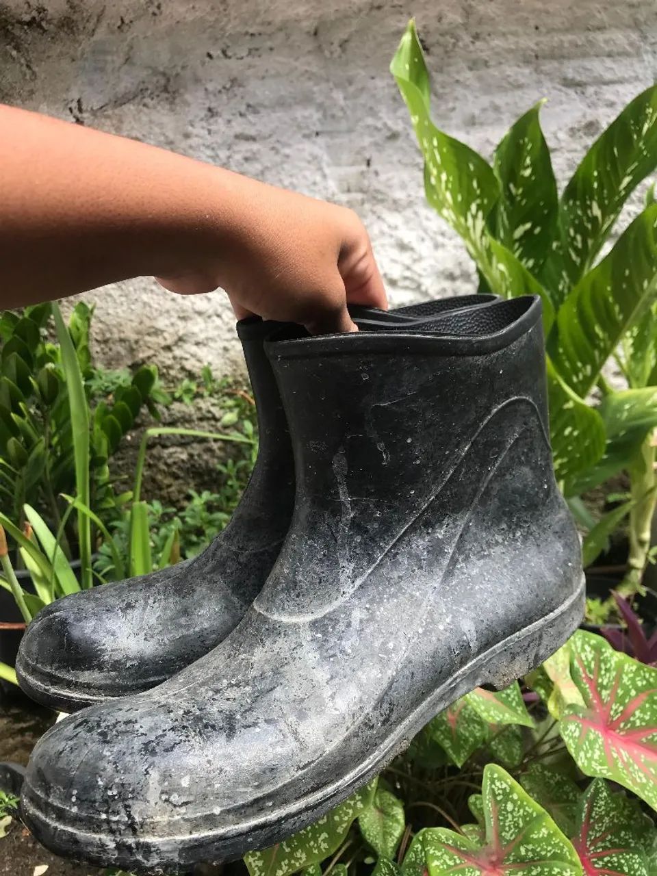 Bota preta para trabalho  - Foto 4