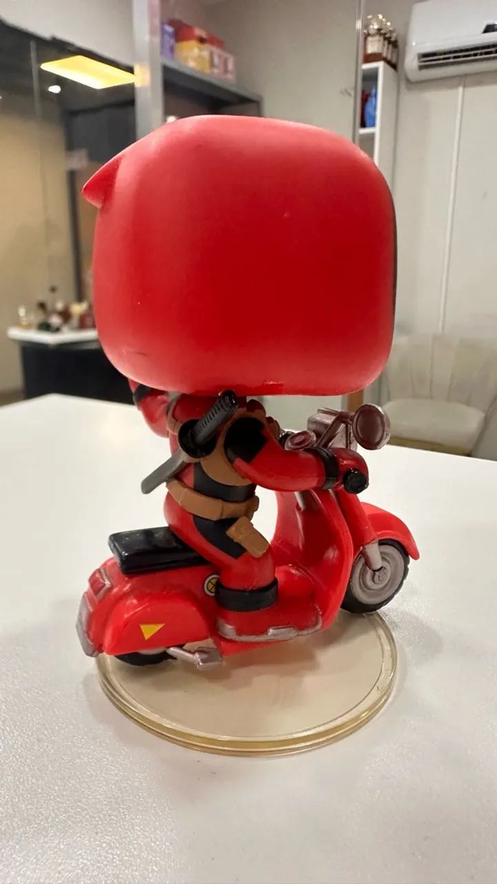 Funko Deadpool na moto  - Foto 3