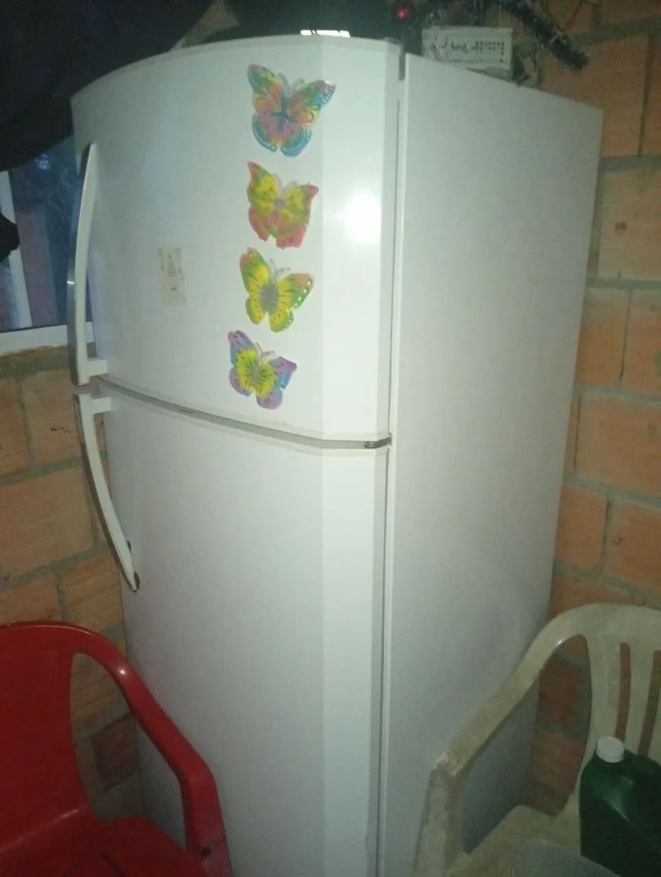 Geladeira está gelando mais não fai gelo 